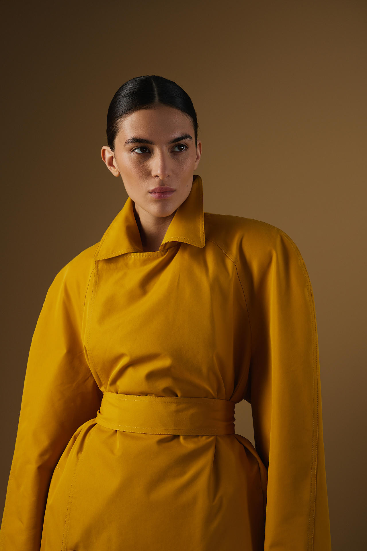 Плащ Назад домой