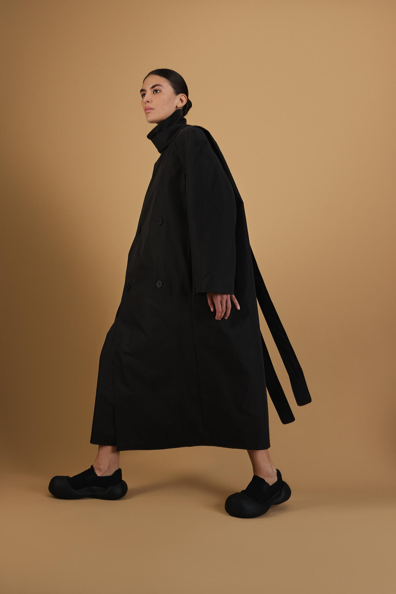 Плащ Назад домой