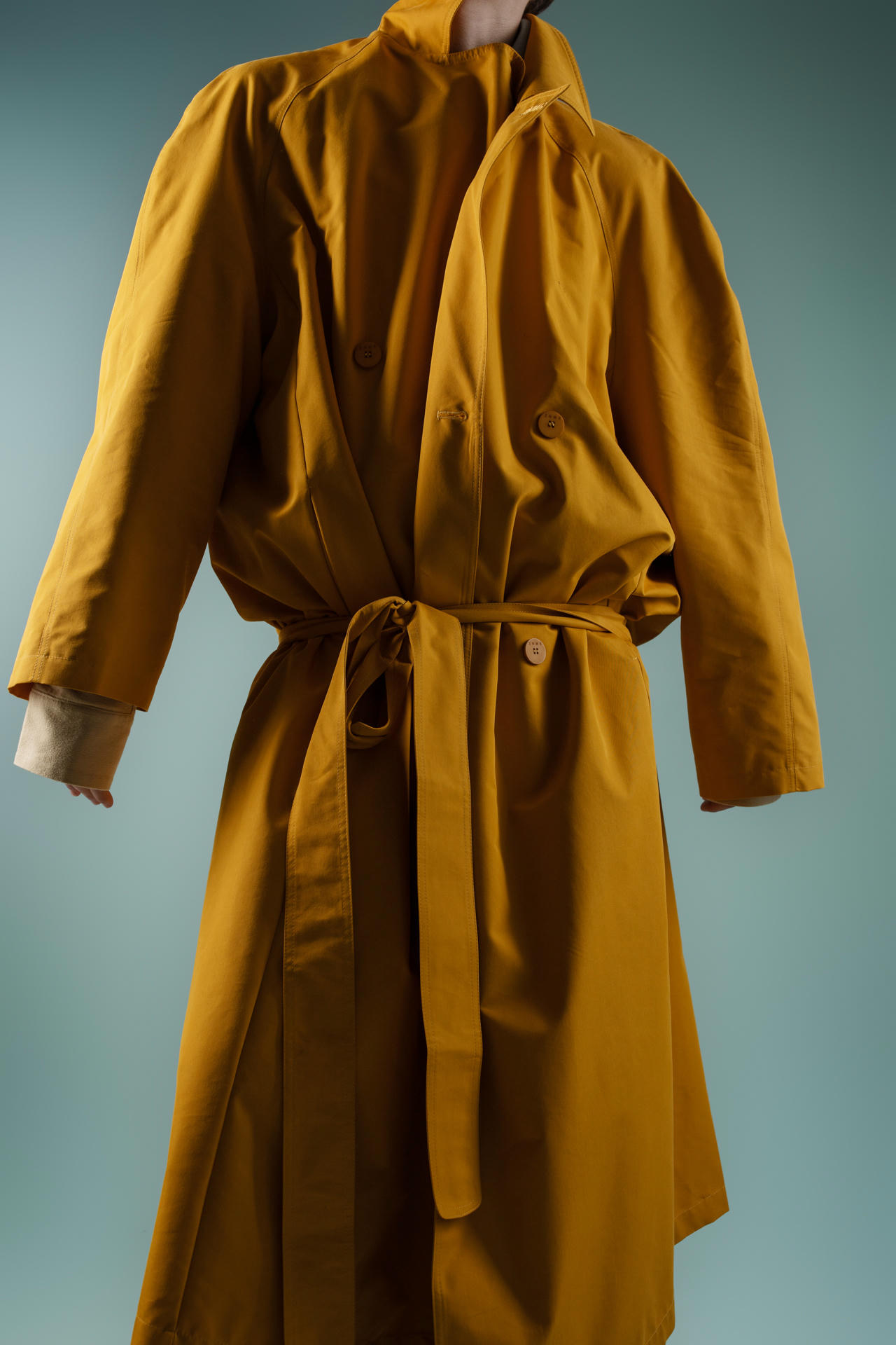 Плащ Назад домой