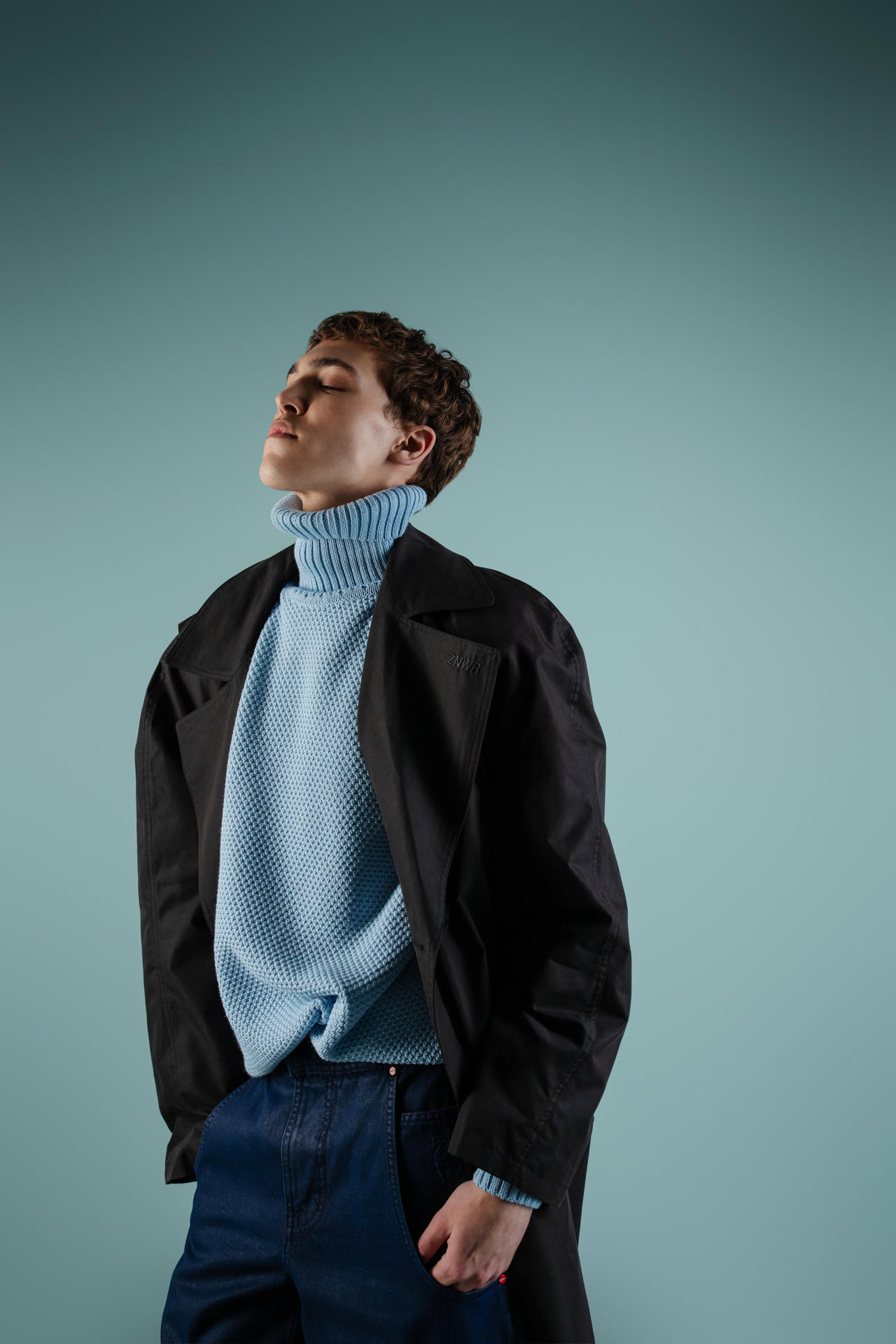 Плащ Назад домой