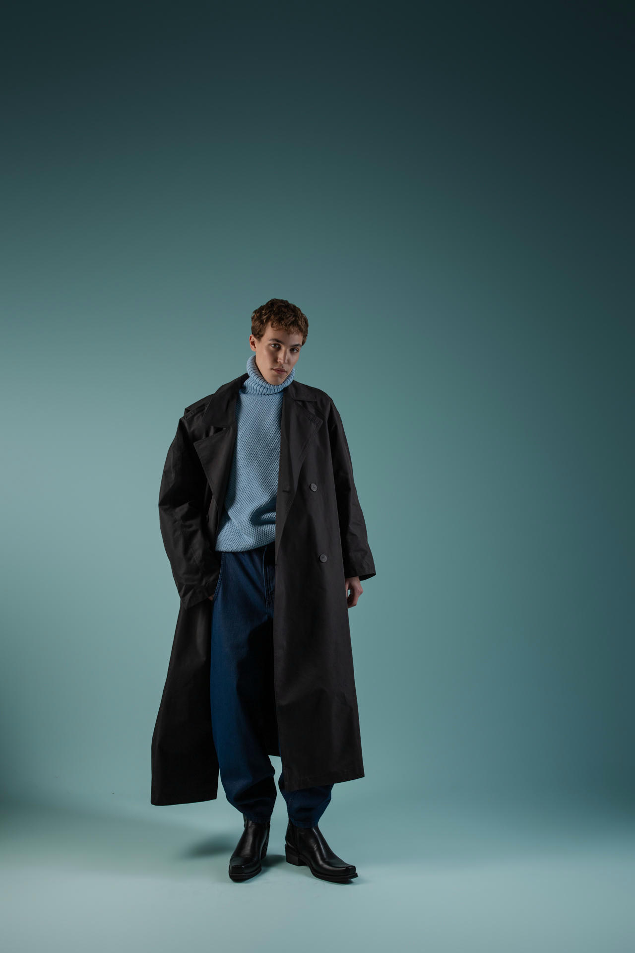 Плащ Назад домой