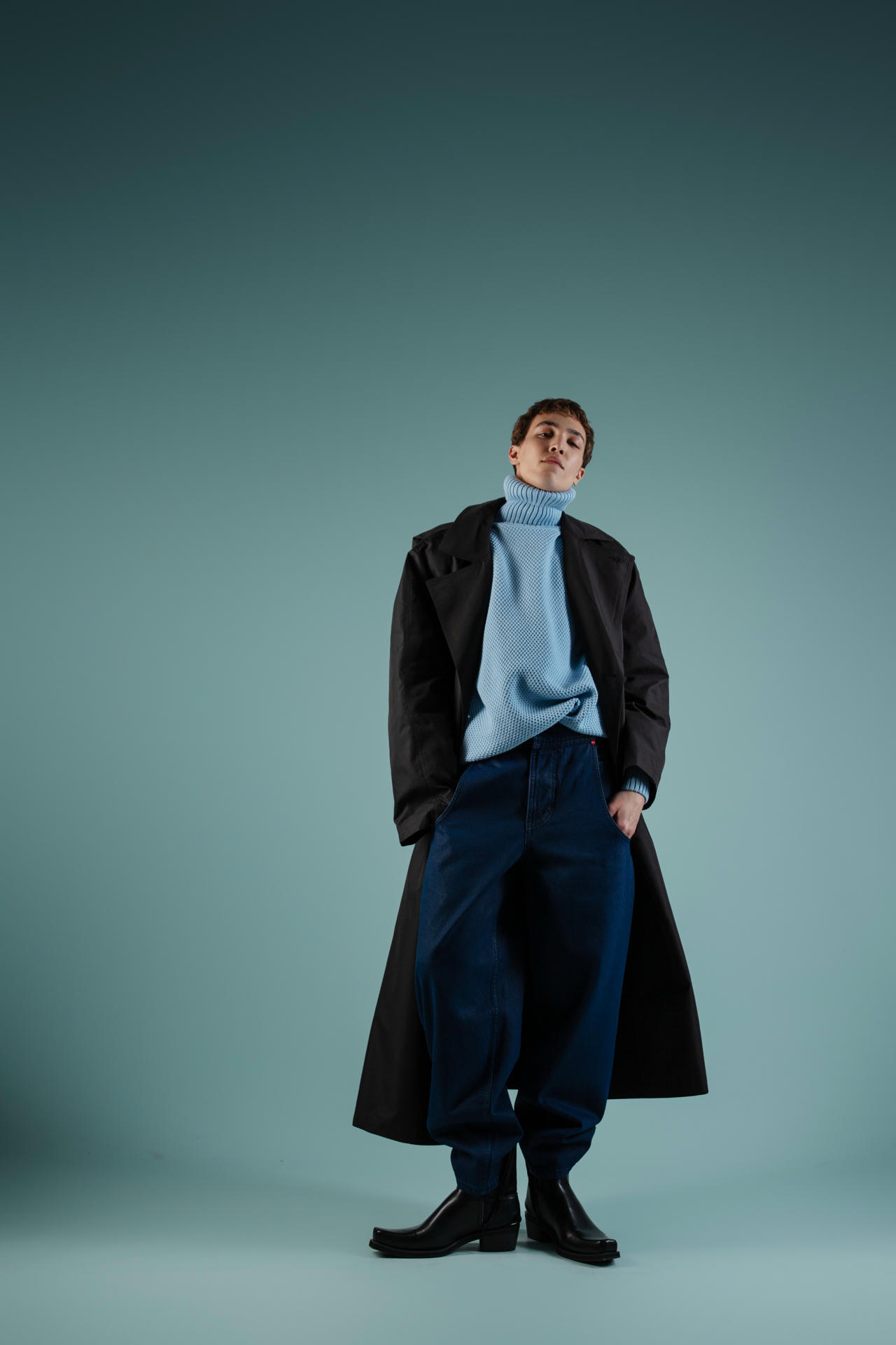 Плащ Назад домой