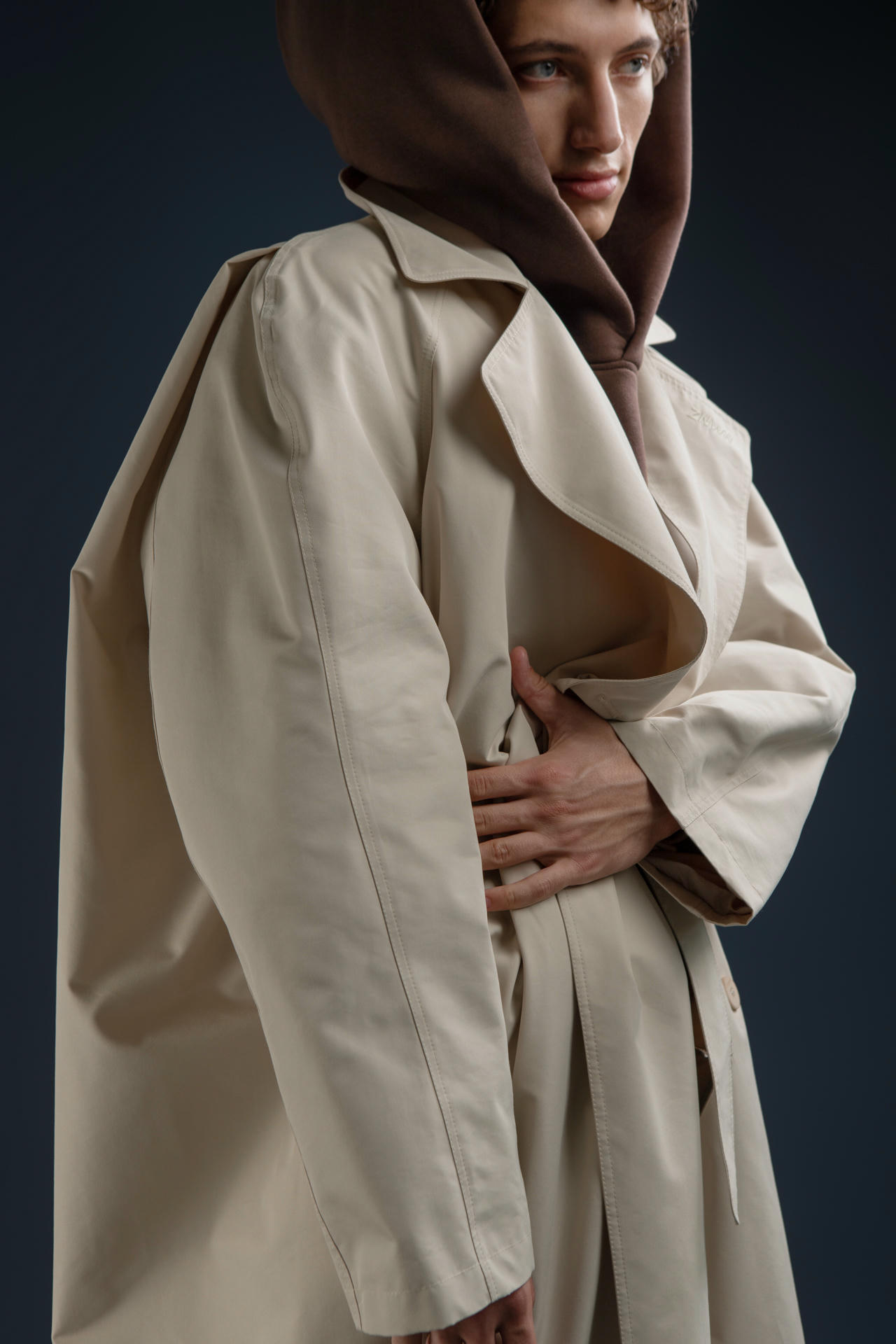 Плащ Назад домой