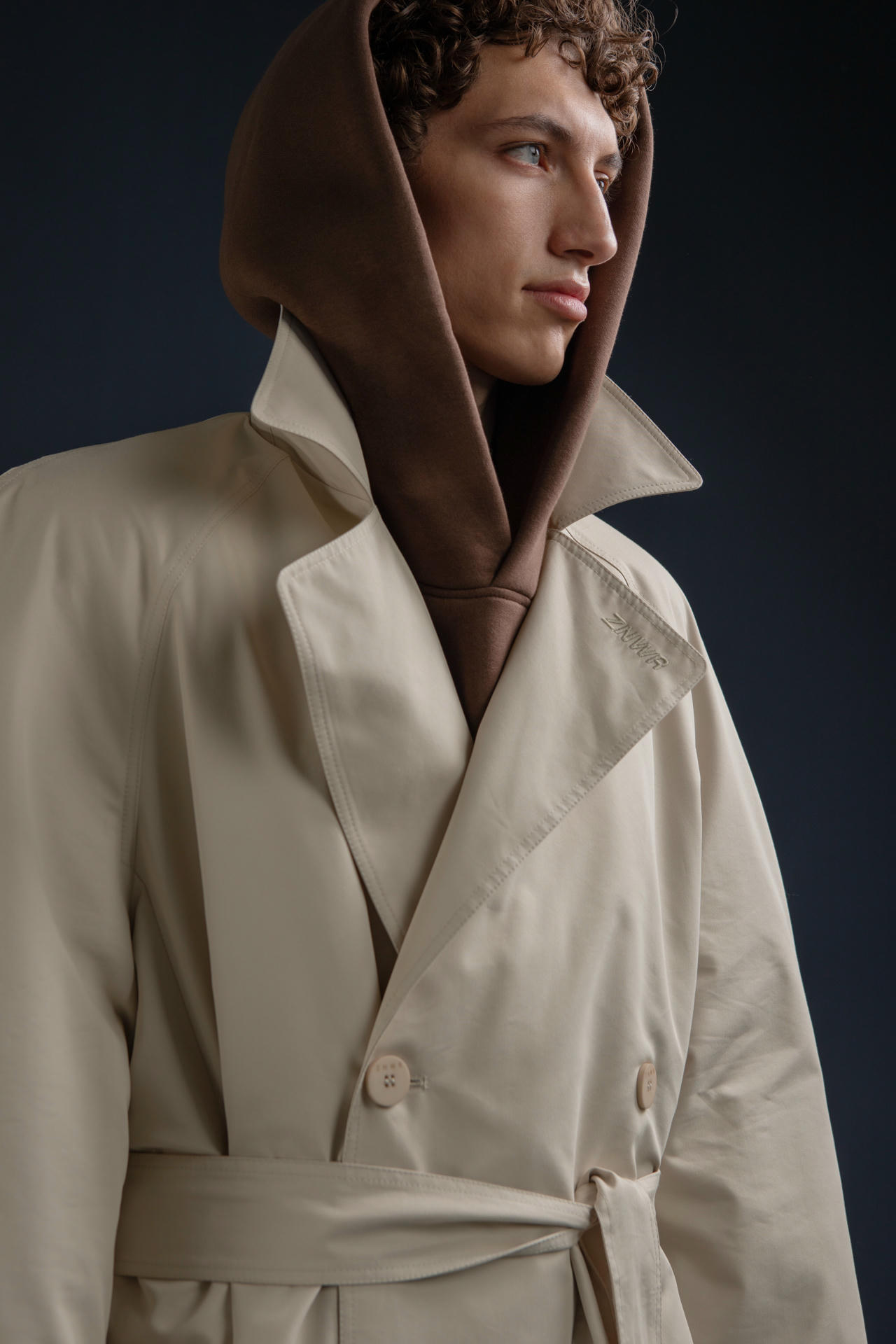 Плащ Назад домой