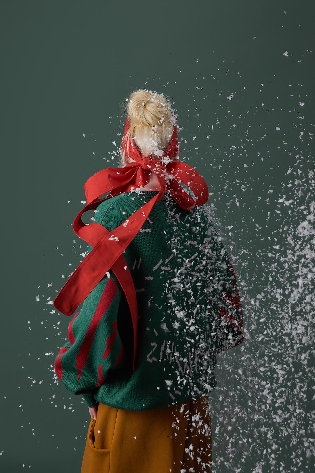 Свитер Человек и мысли