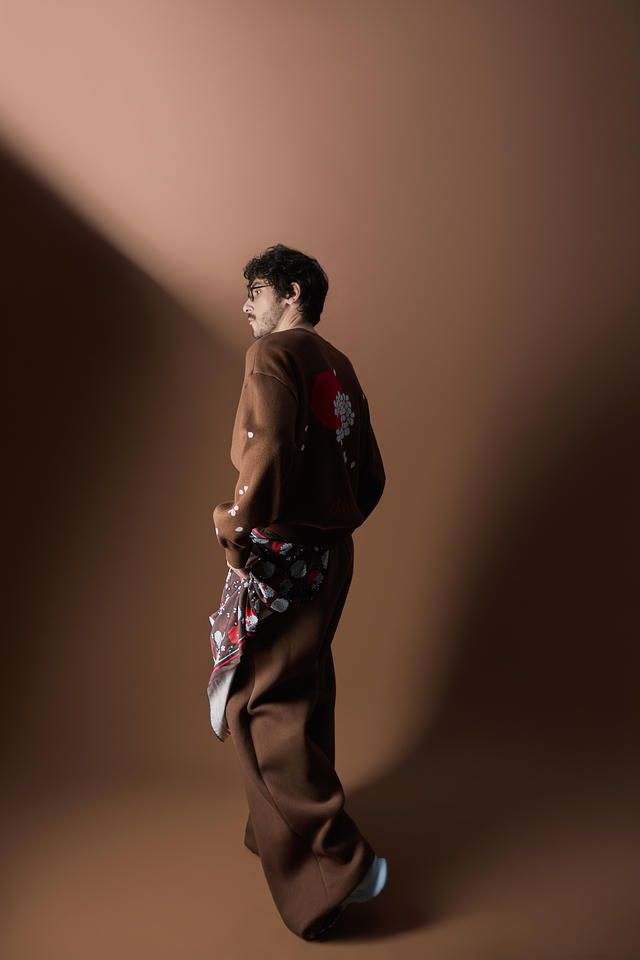 Свитер Гортензия и гвоздь | ZNWR