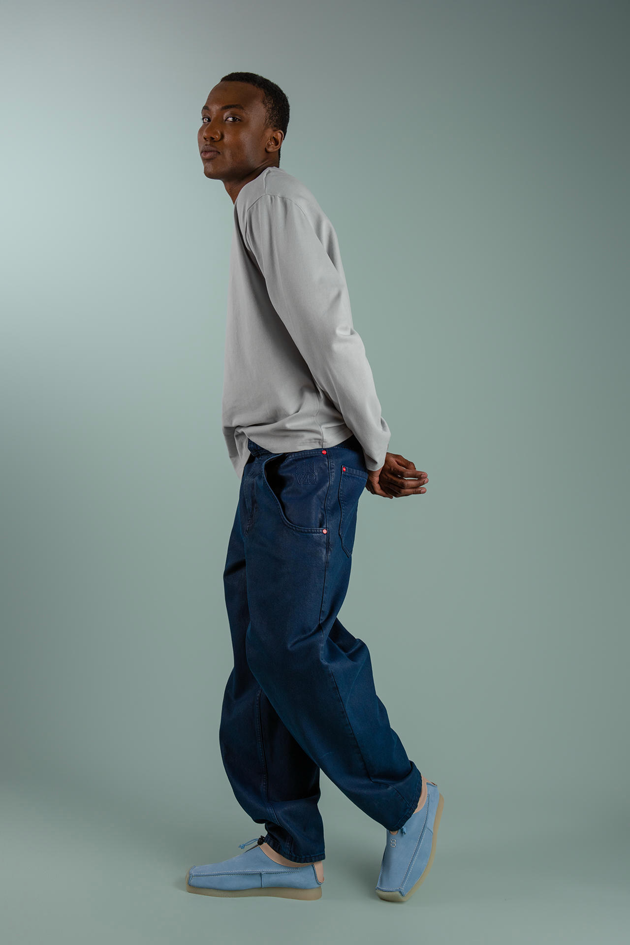 Лонгслив CEO