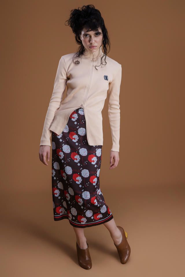 Свитшот Doggy slim zip | ZNWR