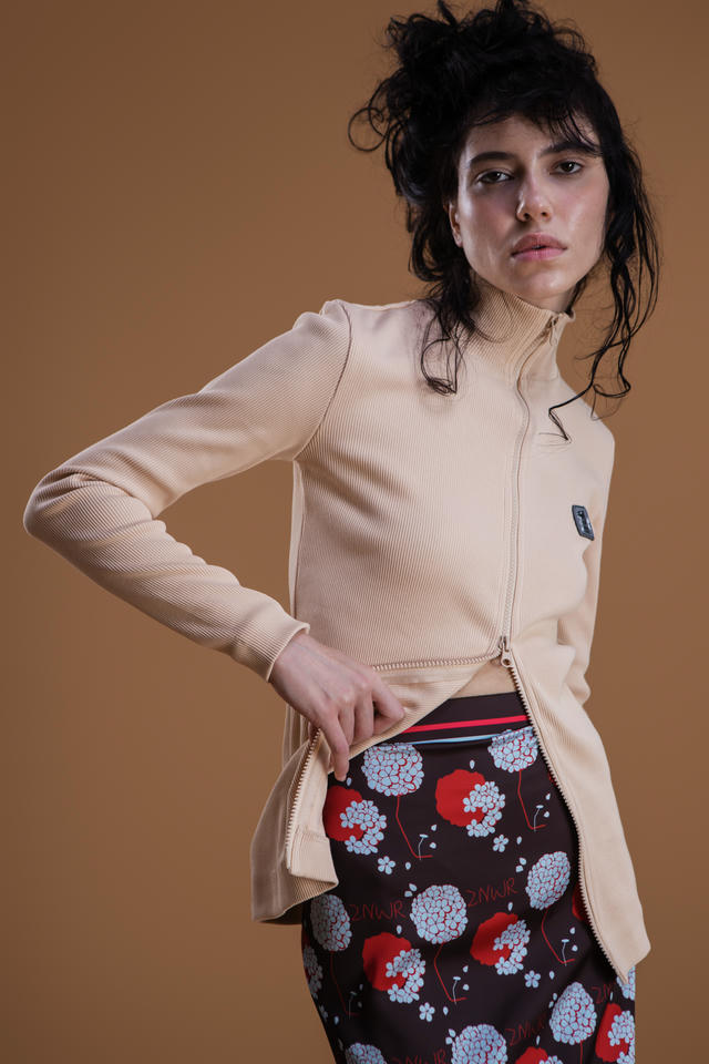 Свитшот Doggy slim zip | ZNWR